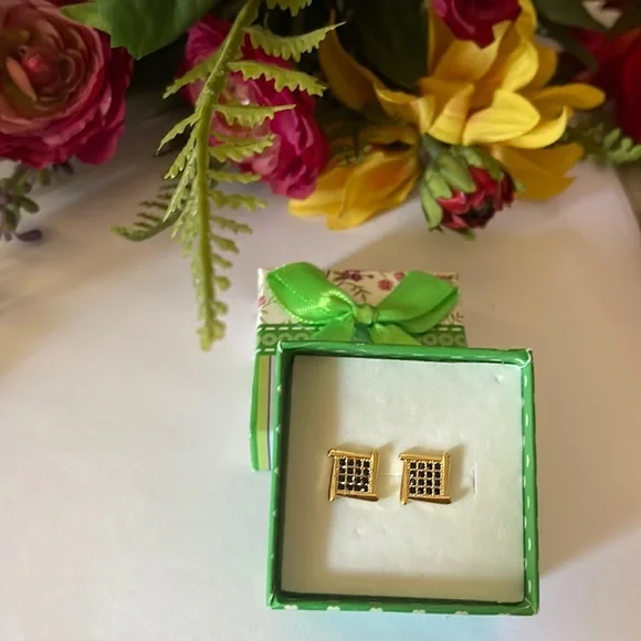 Stainless steel beautiful golden unisex‎ earring