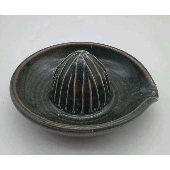 Toros Pottery Citrus Juicer Studio Pottery Reamer