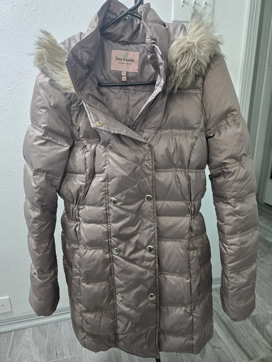 Juicy Couture Women's Taupe Puffer Coat with Faux Fur Trim