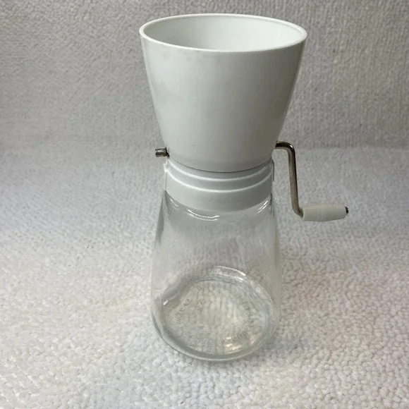 Vintage Federal Housewares Nut Meat Chopper White Manual Hand Crank Glass Jar 29