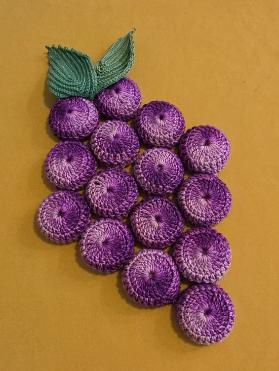 Vintage ▪︎ Crocheted Grape Cluster Trivet ▪︎ Popular Mid-Century Kitchen Craft