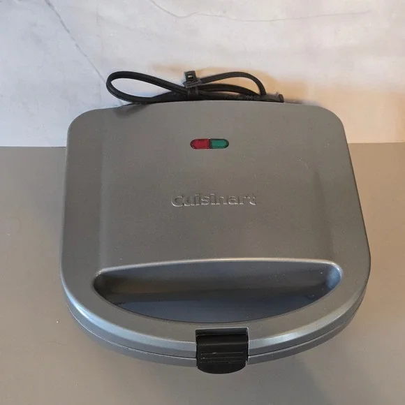 Cuisinart WM SW2N1 Silver Sandwich‎ Grill Waffle Maker 700W - Used