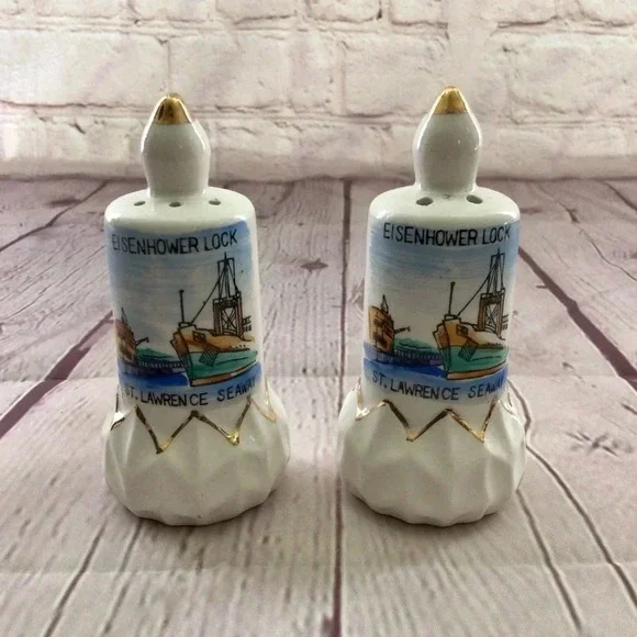 Vintage Fairway Eisenhower Lock St. Lawrence Seaway Salt and Pepper Pair…