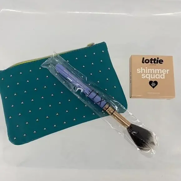 Lottie London Shimmer, Luxie Beauty Tapered Brush, Studded Bag