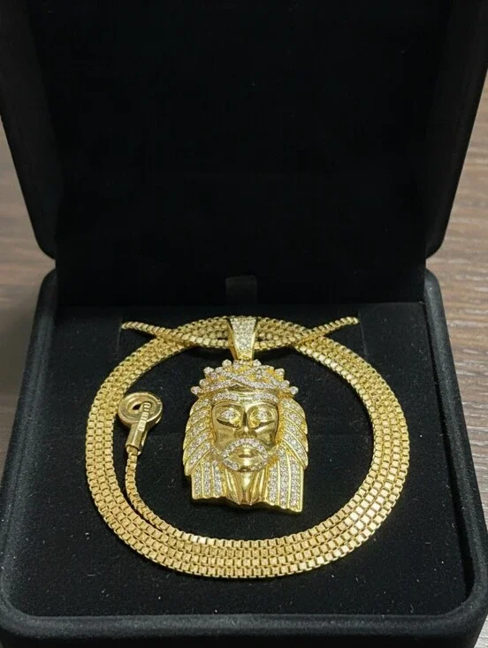 Icey Jesus Lion of Judah Pendant