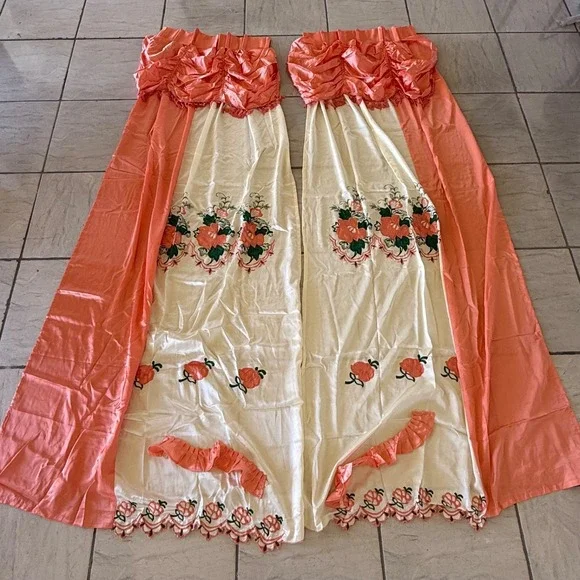 Vintage Peach Ecru Satin Embroidered Curtain Set Festoon Floral 48x95 NOS Farm