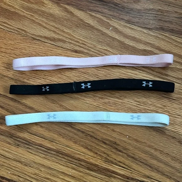 FREE WITH PURCHASE! Under Armour Girls Elastic Headbands
