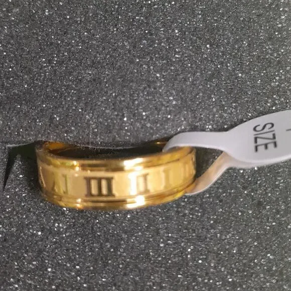 Goldtone Numerals Ring...Size 7...New