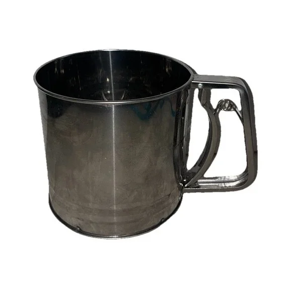 Flour Sifter Powder Sugar Shaker Hand Press Stainless Steel 5 cup