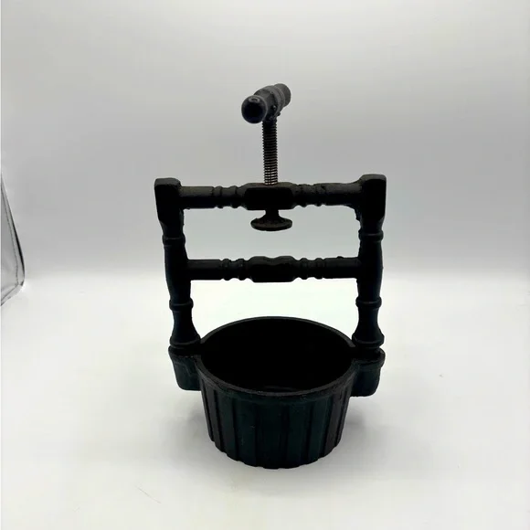 Vintage Enesco Black Cast Iron Nut Screw Press Farmhouse Kitchen Tool