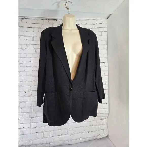 Danielle B Vintage Womens Size Small Black Blazer