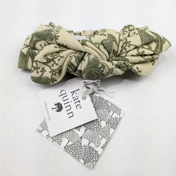Kate Quinn Knotted Headband