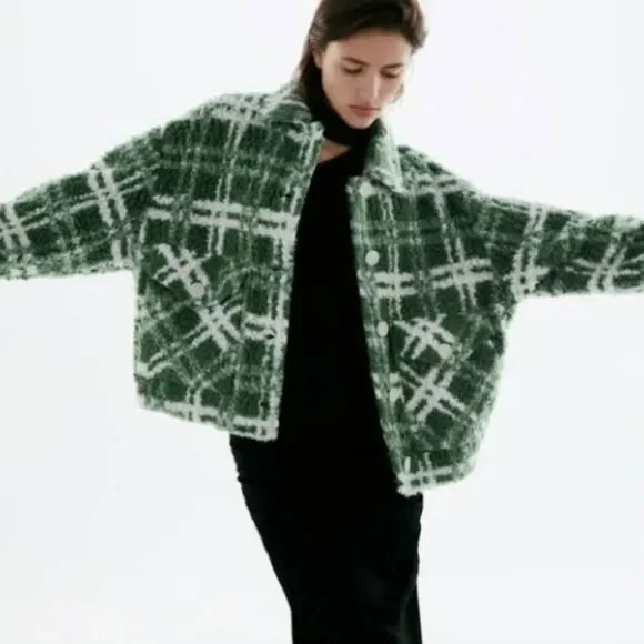 ZARA Women's Combination Plaid Fleece/ Teddy Oversized Jacket Green Size S