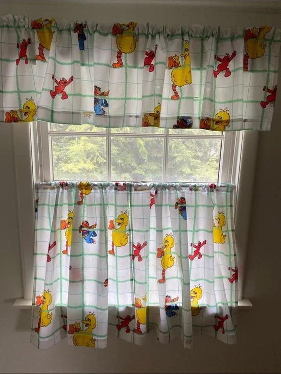 VTG ‘97 Sesame Street Bedsheet Curtains
