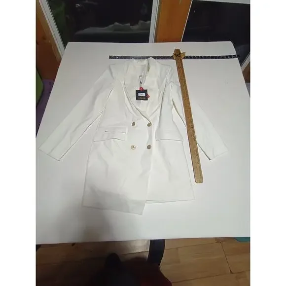 White Double Breasted Gold Button Blazer - Size Large