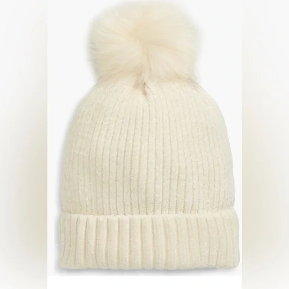 Tucker + Tate cream ribbed chenille beanie hat w faux fur Pom NWOT