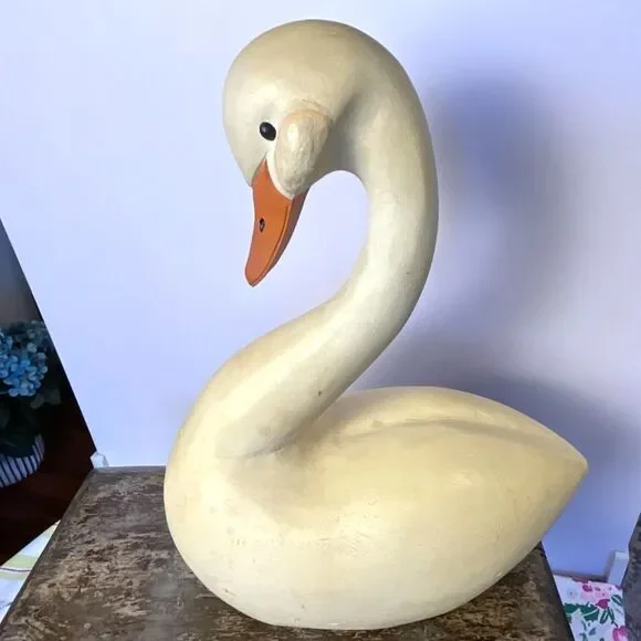 Ike & Sherry Spillman hand carved swan signed and numbered vintage must see
