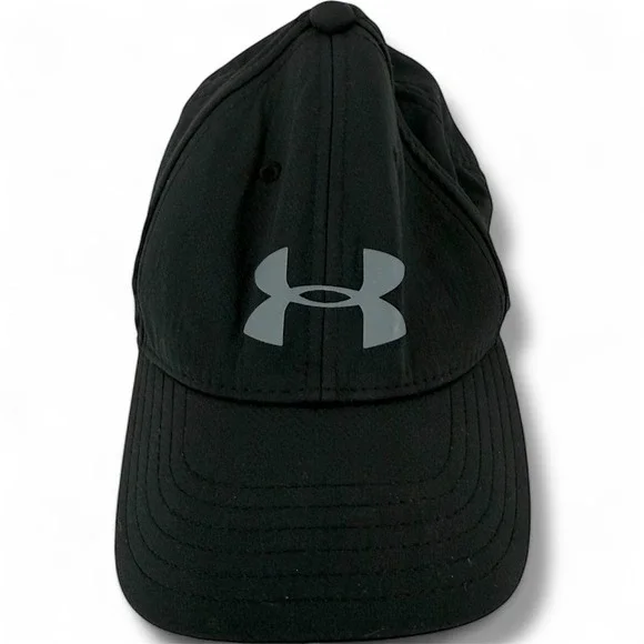 Under Armour Hat Youth XS/S‎ Logo Stretch Fit Athletic Cap Black
