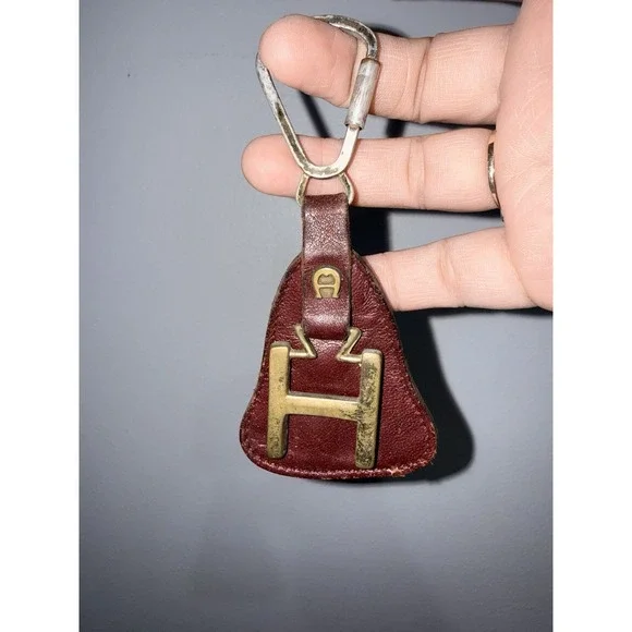 Vintage Etienne Aigner Leather &  Brass Key Ring Original Letter 