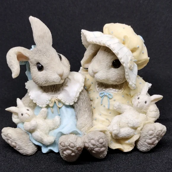 1995 Enesco My Blushing Bunnies 