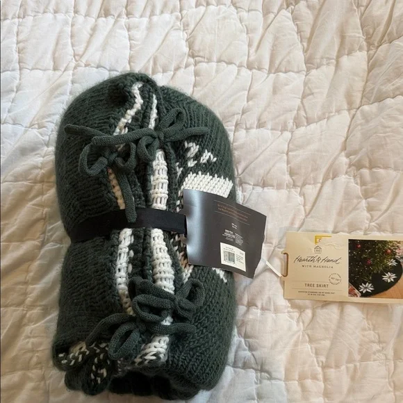 Hearth & Hand Dark Green Knit Tree Skirt