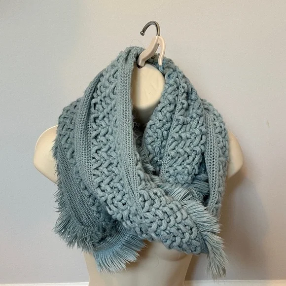 Cozy Blue Knit Scarf
