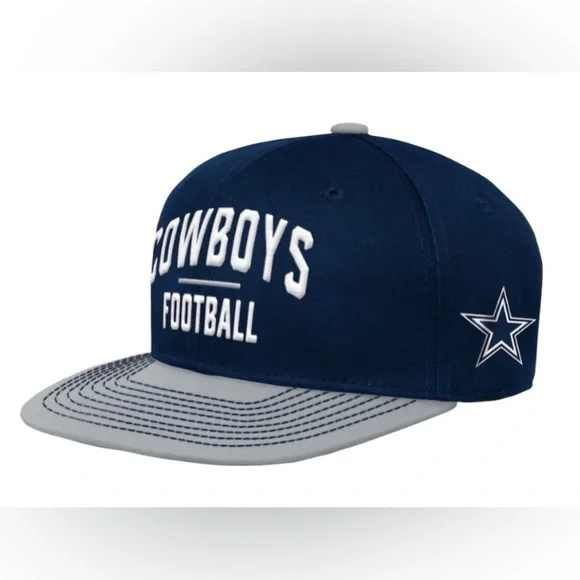 NEW - Youth NFL Dallas Cowboys Navy/Silver Lock Up Snapback Hat