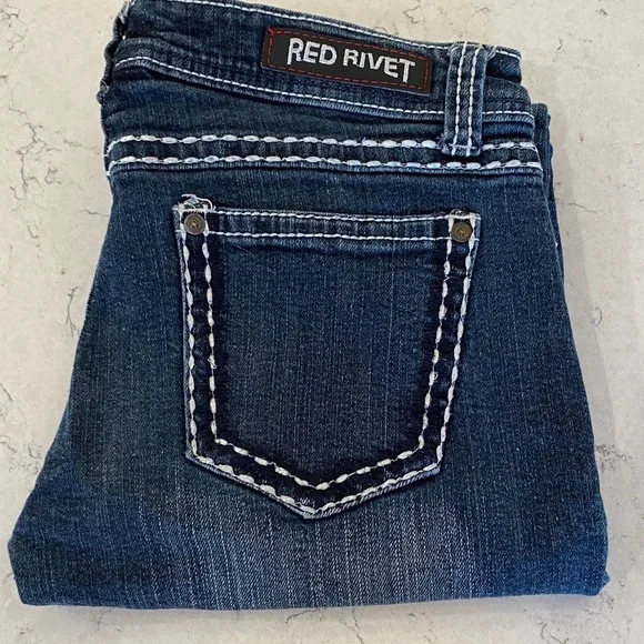 Red Rivet Women's Dark Blue Denim Jeans