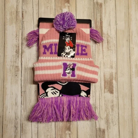 Disney Minnie Mouse Beanie Hat and Scarf Set‎ New With Tag