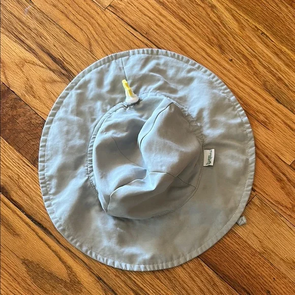 Gray Packable Bucket Hat with Wide Brim