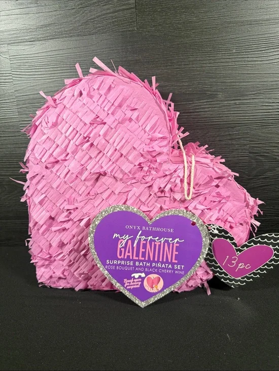Onyx Bathhouse My Forever Galentine Surprise Bath Piñata Set NWT 13 Pc