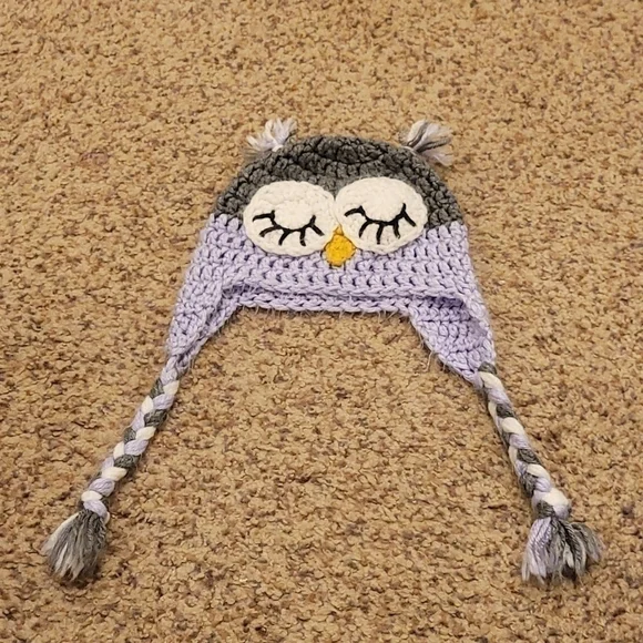 Hand- knit owl purple/gray winter hat
