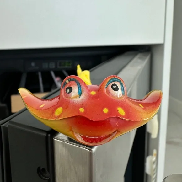 Cutest Stingray Bobble Magnet