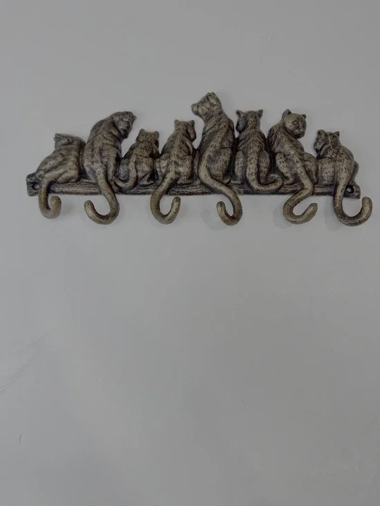 Cast Iron 8 Cats Hanger Heavy Duty Wall Hook Coat Hook Key Hanger