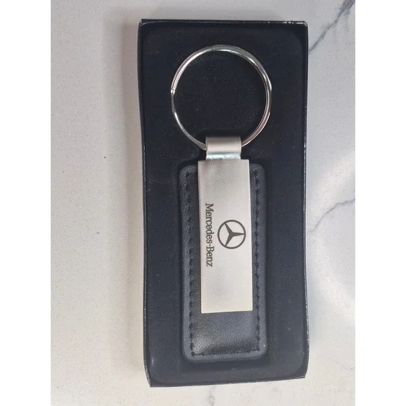 Mercedes-Benz Keychain Black Leather Brushed Metal Logo Key Ring with Box