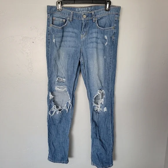 Aeropostale Boyfriend Jeans Women's 6 Reg Regular Medium Wash Distressed Loose
