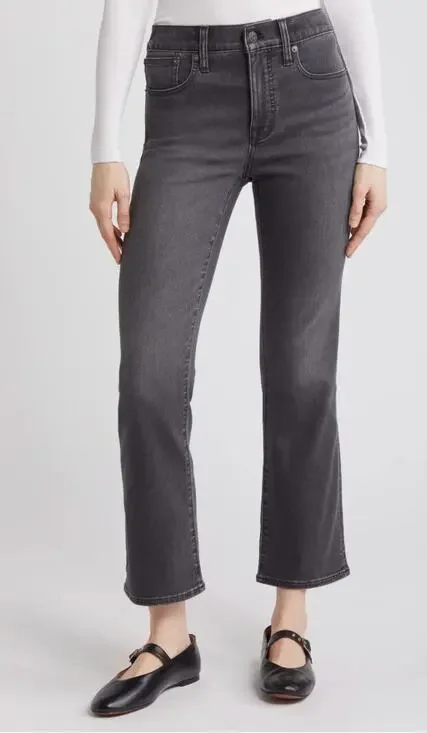 Madewell Mid-rise Kick Out Gray Denim Jeans - Size 26