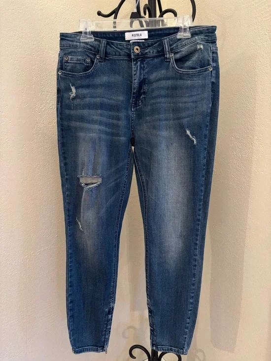 pistola‎ Distressed Indigo Jeans Zipper detail at ankles 💙Size 31