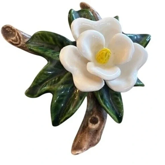 Magnolia Flower Ceramic Figurine White Green 5x4.5 Excellent Southern