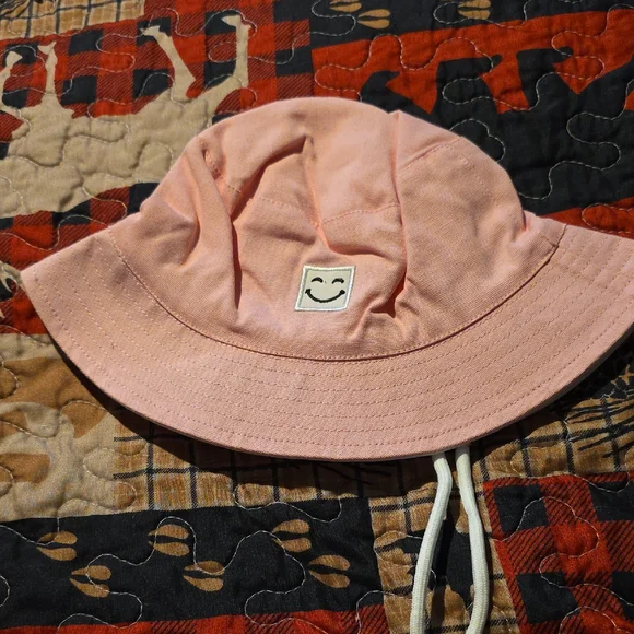 Pink Baby Bucket Sun Hat with Smiley Patch (New)
