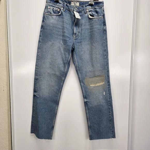 FREE PEOPLE  We The‎ Free Vixen Cigarette Denim Jeans Vintage Indigo 30 NWT rare