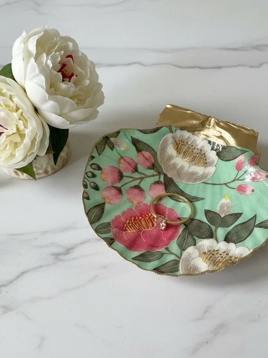 Camellia Floral Seashell Trinket Dish Garden Decor