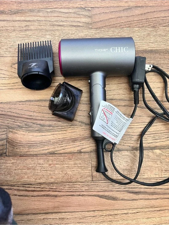 TYCLE CHIC Compact Hair Dryer in Metallic Gray with Pink Accent