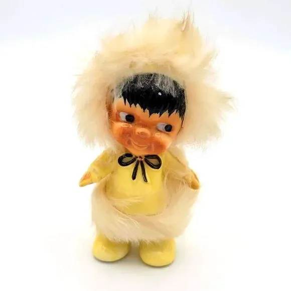Rare Adorable Vintage Alaskan Native Eskimo Ceramic Kitschy Figurine w/ Real Fur