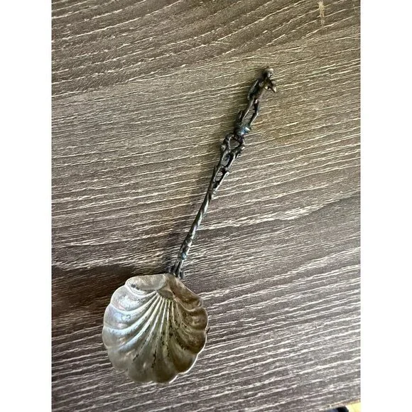 Vintage Shell Bowl Figural Spoon – Cherub Design