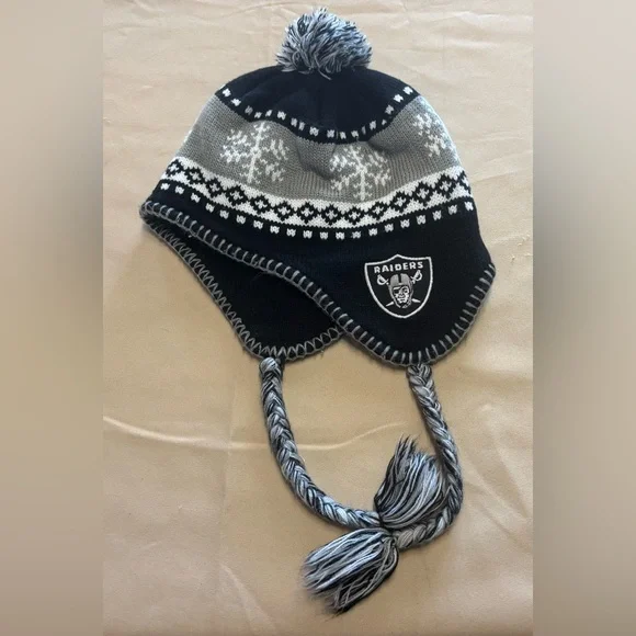 Raiders Black‎ and Gray Kids Winter Beanie