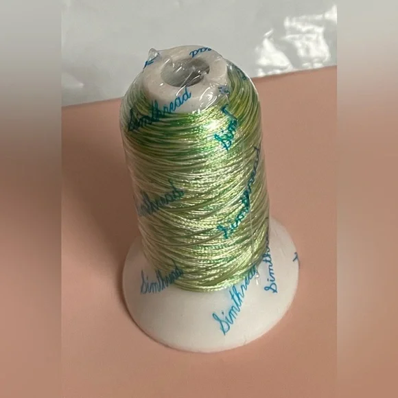 Simthread S110 Green Variegated Embroidery Thread 550Y  100% Polyester