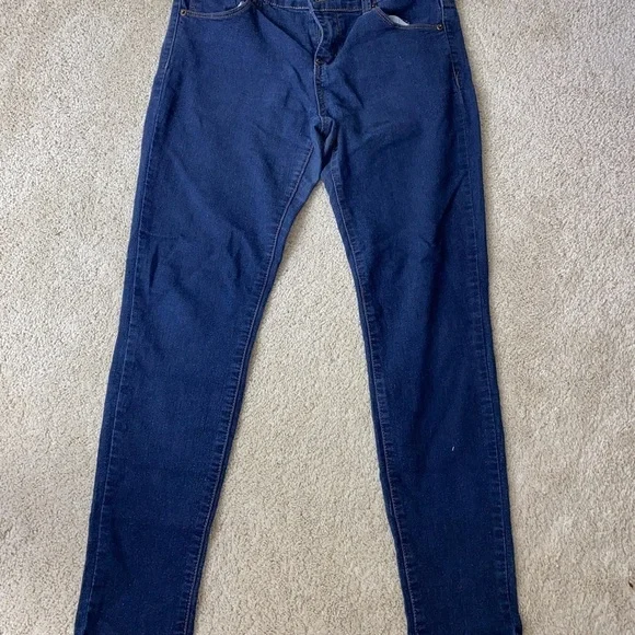 Forever 21 Men's Dark Blue Skinny Jeans