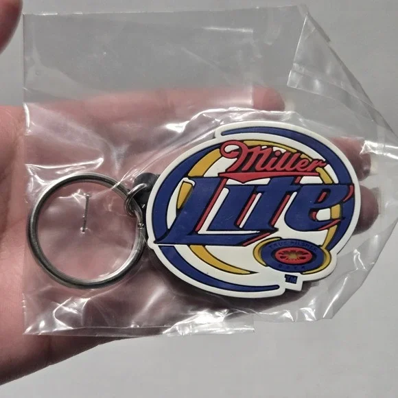 Vintage Miller Lite Beer Logo Keychain Rubber True Pilsner Promo‎ Key Ring NIP
