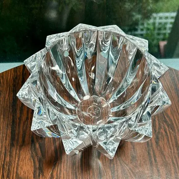 Vintage Judith Kruger Faceted Lucite Bowl – Grainware/Tiara Acrylic Centerpiece